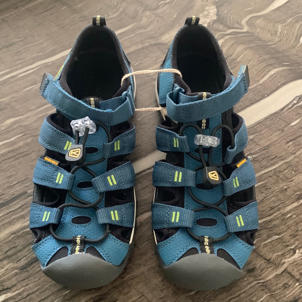 Keen Washable Sandals Navy Blue Big Boy Size 4